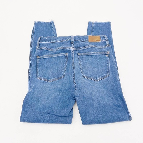 Madewell 10" High Rise Skinny Button Down Distressed Hem SZ28 - Picture 2 of 8